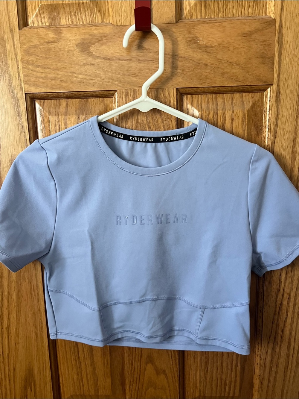 Large Ryderwear Women's Light Blue Crop Tee